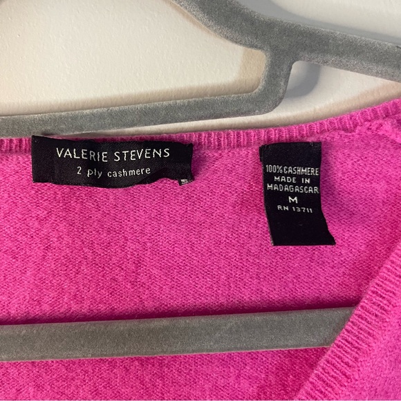 Valerie Steven’s 2 Ply Pink 100% Cashmere Sweater - Picture 3 of 7